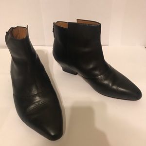 2/$35 Earth brand Earthies booties, size 7.5